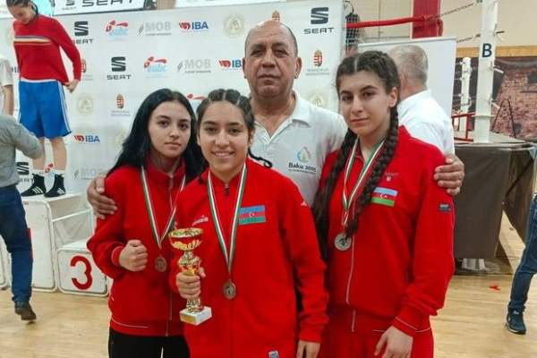 Azərbaycan boksçuları beynəlxalq turnirdə 10 medal qazanıblar